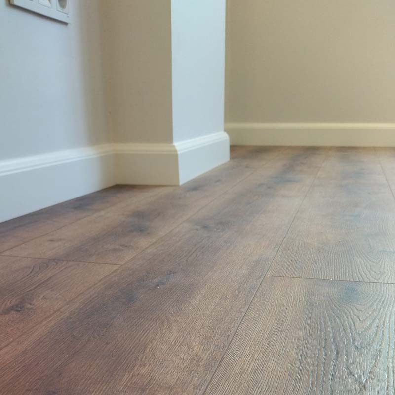 Modern Minimalist: High-Quality Baseboards with Fast FedEx Shipping & Expert Support