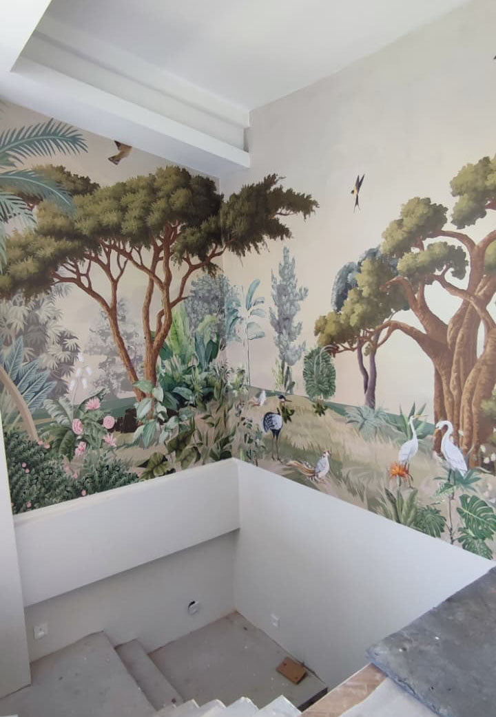 An immersive garden with genuine raised relief.