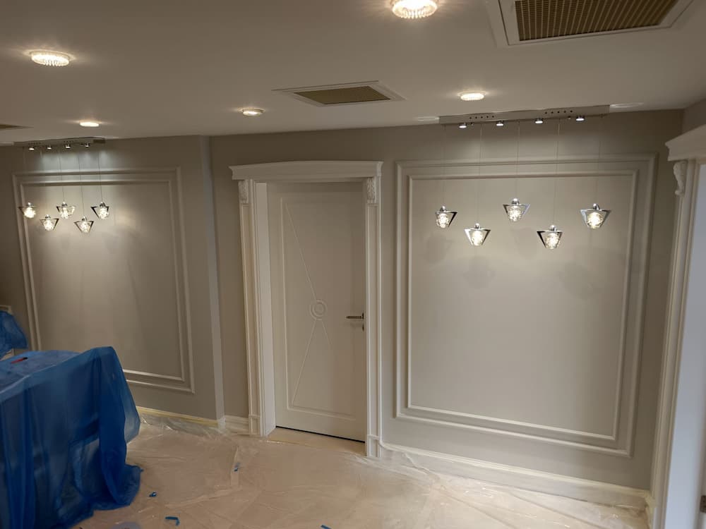 Elegant Luxury Wall Molding Transformation 